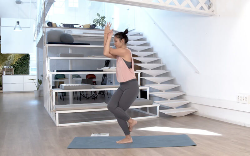Garudasana