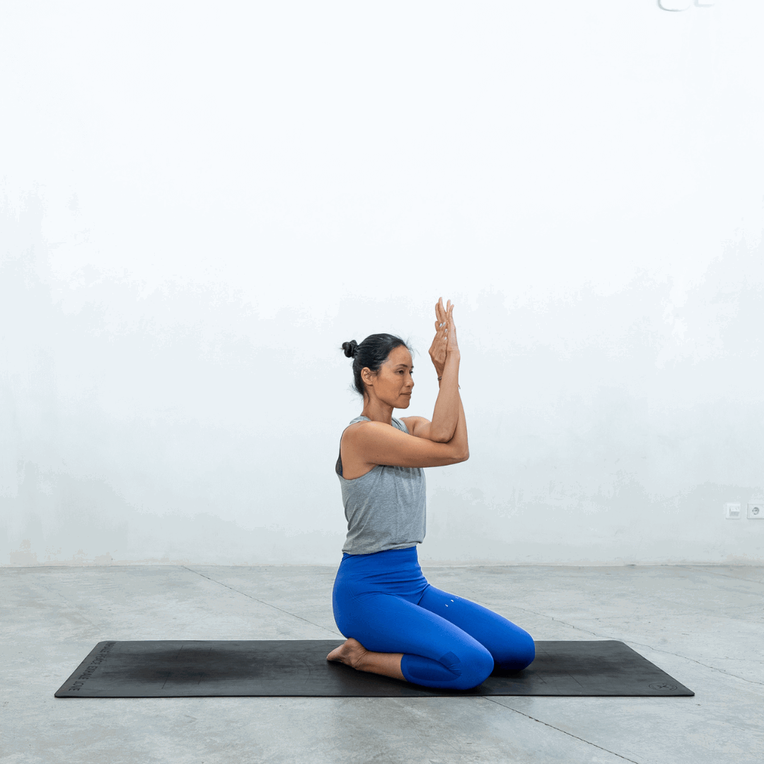 postura aguila yoga